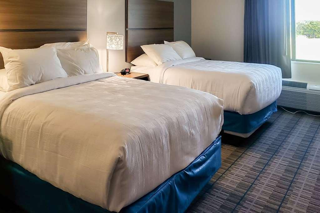 Mainstay Suites Waukee-West Des Moines חדר תמונה