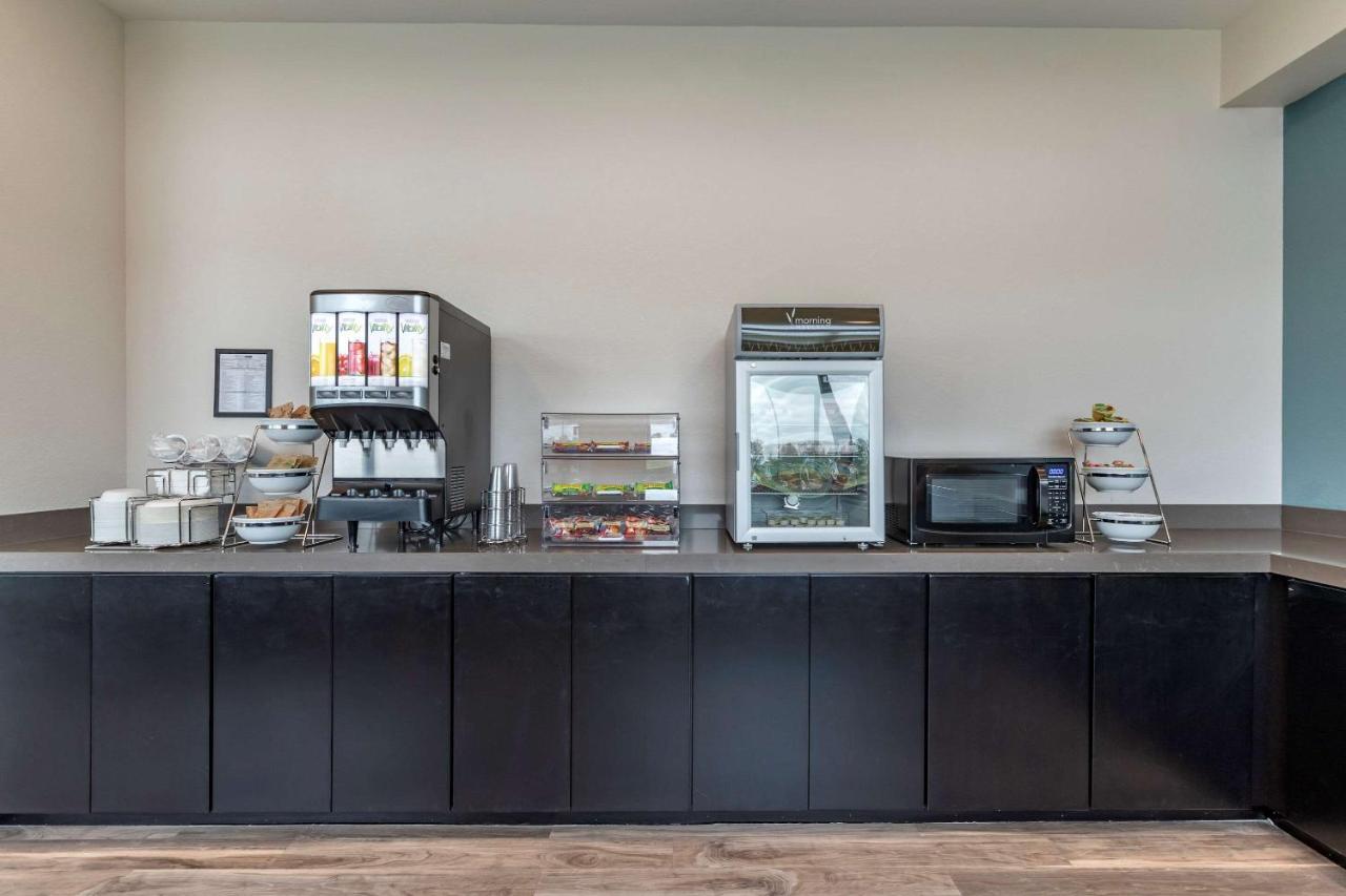 Mainstay Suites Waukee-West Des Moines מראה חיצוני תמונה