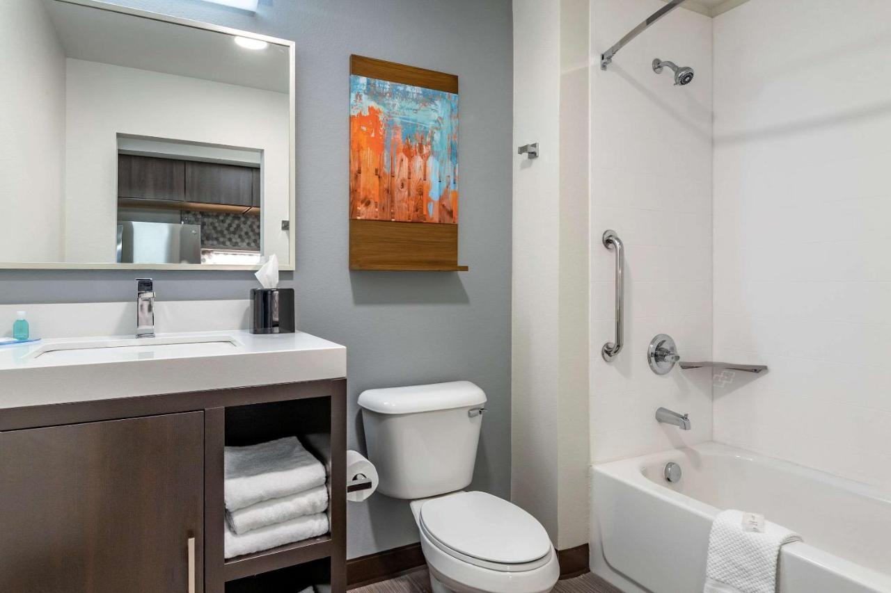 Mainstay Suites Waukee-West Des Moines מראה חיצוני תמונה