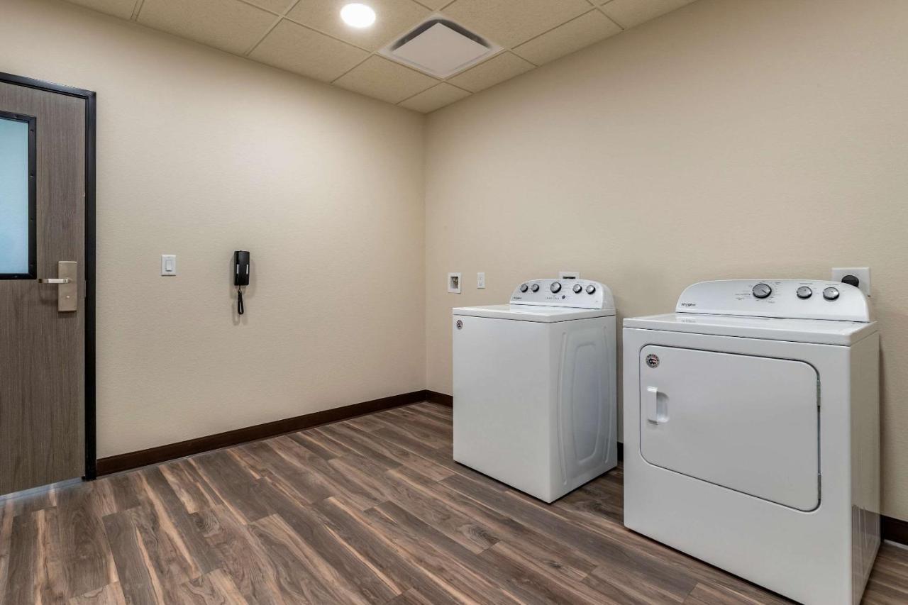 Mainstay Suites Waukee-West Des Moines מראה חיצוני תמונה